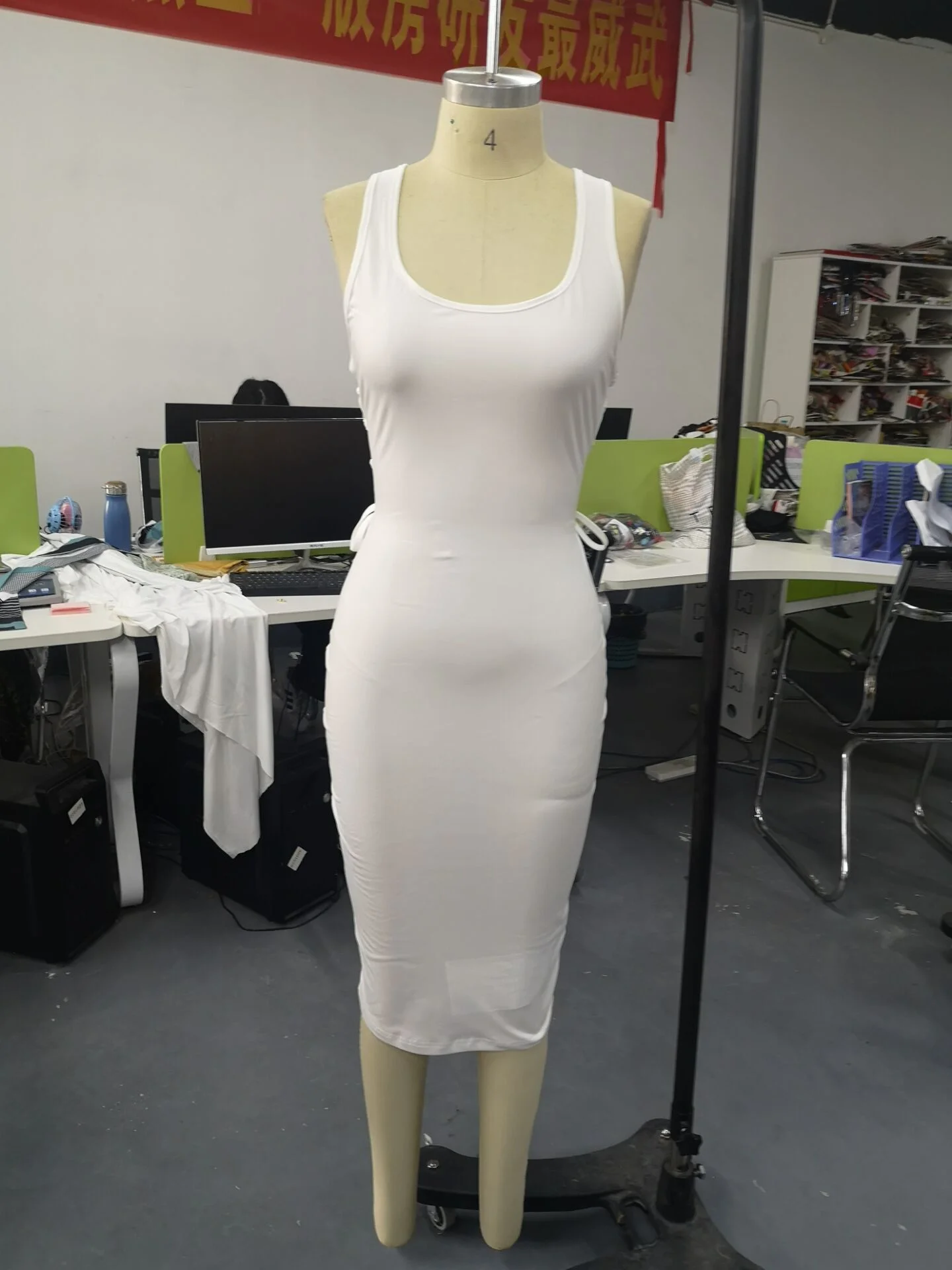 Mulheres sexy cortar vestido de renda 2023 verão senhoras moda feminina zíper design sem mangas midi bodycon vestidos de renda