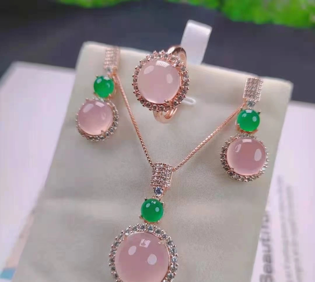 

Высокий ледяной посеребренный комплект подвесок из розового золота с инкрустацией агатом и халцедоном, кольцо, ожерелье, серьги-гвоздики, ювелирные изделия