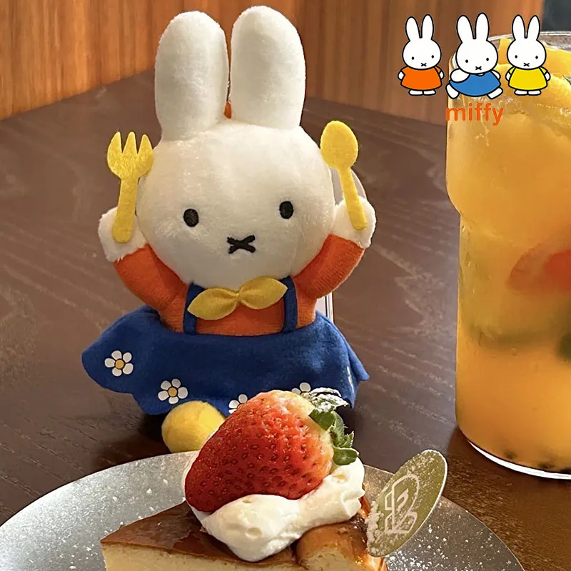 

Kawaii Miffy Plush Doll Cute Cartoon Anime Tie Rabbit Eating Keychain Student Backpack Pendant Girl Birthday Gift