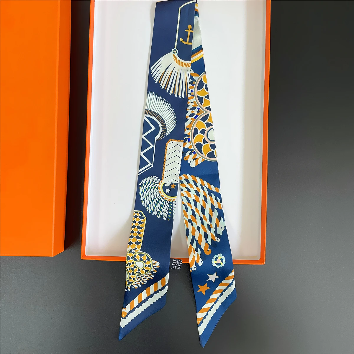 Marke Design Twill 100% Seide Schal Luxus Mode Schal Frauen Foulard Dünne Tasche Schals Neue Heiße Halstuch Haar Stirnband – Detail 6