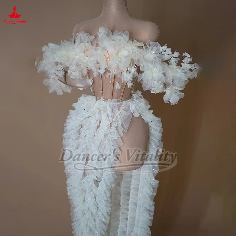 女性ナイトクラブパーティー写真スタジオ DJ ソーシャルメディアアンカーメッシュ視点中空デザインセクシーなストラップレスガウンカスタマイズ