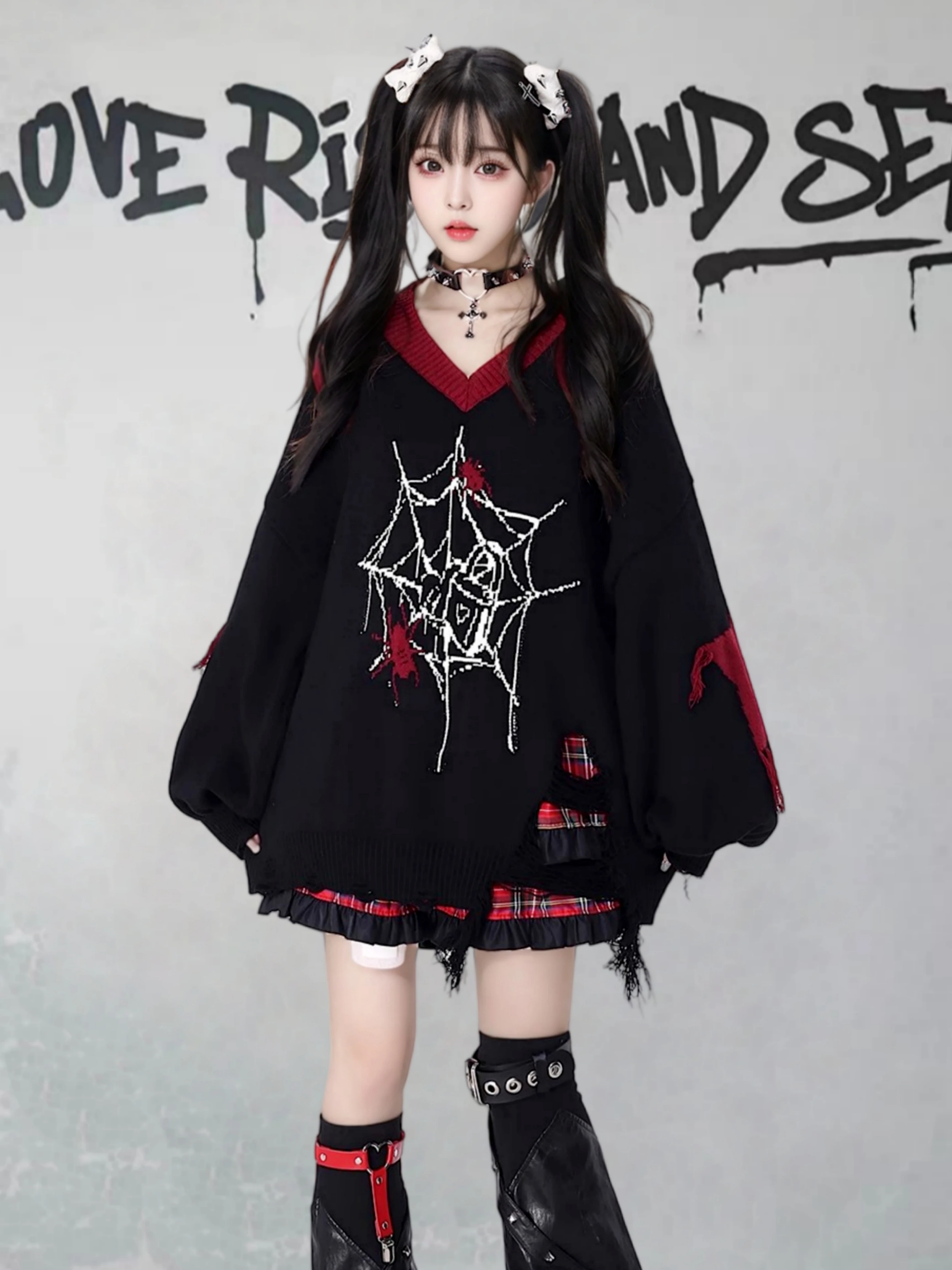 2025 الخريف الشتاء جديد ثقافة فرعية Y2K الساخن فتاة الخامس الرقبة الأحمر محبوك سترة المرأة فضفاضة عادية أسود وردي سترة