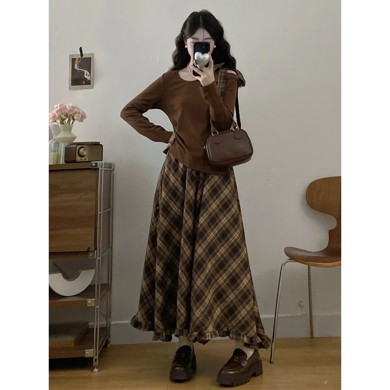 Autumn New Style Oblique Shoulder Classic Vintage Long Sleeved V-neck Plaid Fashion Half Skirt Two-piece Set Women's Clothing