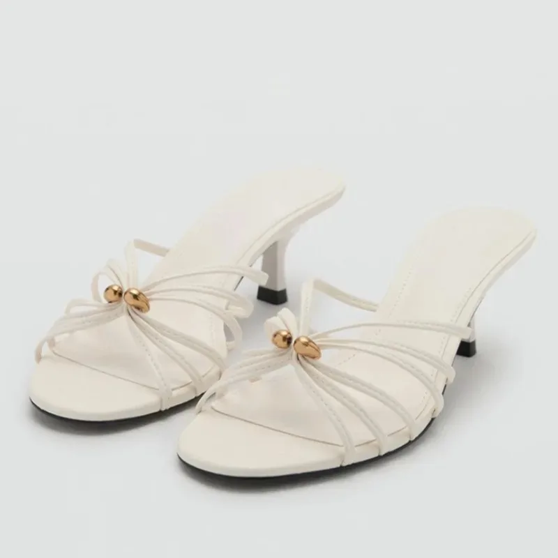 

2026 Summer Designer Kitten Heel Slippers Women Metal Decoration Narrow Band Slide Sandals Sexy Open Toe Party Dress mules Shoes