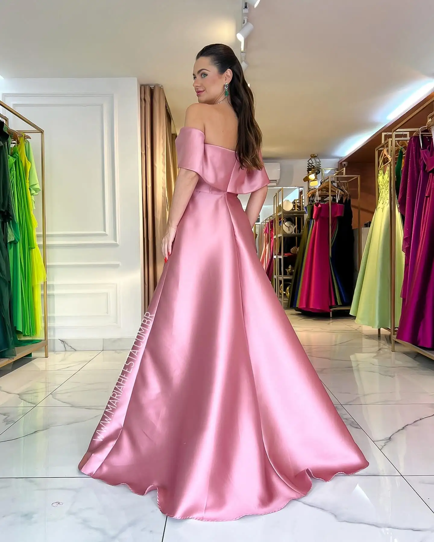 Customized Bow Tie Off the Shoulder Bridesmaid Dress for Women Pink A Line Wedding Guest Outfit Satin Long Formal Maxi Dresses