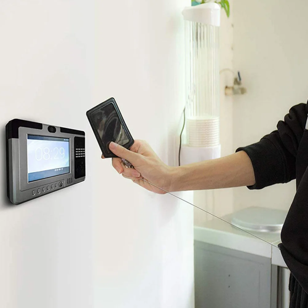 

1Set Badge Holders PU Material Compact Size for Doctors Government Officials Volunteers Easy to Carry