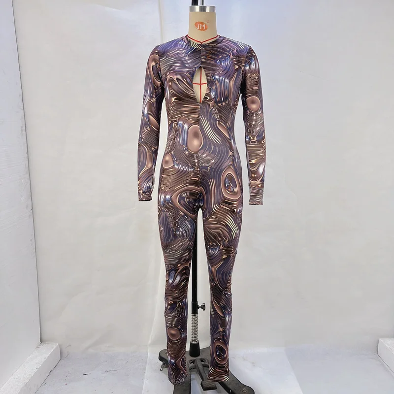 

Новинка 2026 года: Женский весенний комбинезон с вырезами на груди, длинными рукавами и открытой спиной (Европа и США)