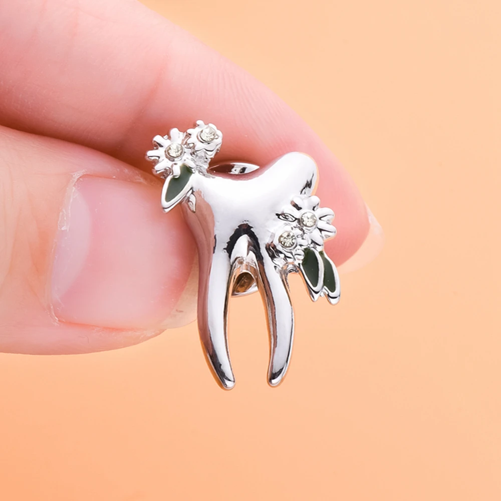 Catuni Teeth Flower Dental Pin Brooch Medicine Badge Lapel Lanyard Backpack Jewelry Gift for Doctor Dentist Nurse Student