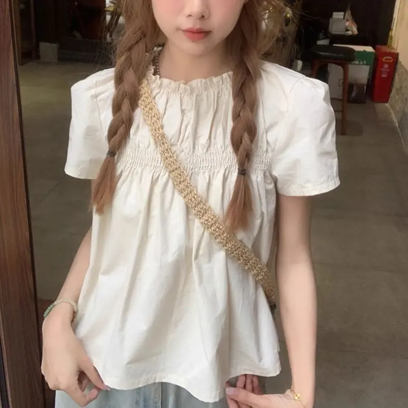 シャーリング無地シャツ女性服甘い半袖夏フレンチスタイルカジュアルひだルーズ O ネックブラウス新