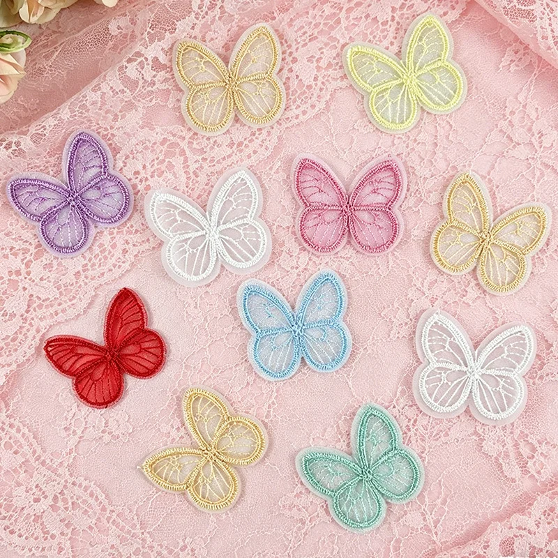 10 Stück 4,5*4cm bestickte Schmetterlings-Stoffaufnäher, Applikationen für DIY-Kleidung, Kopfbedeckungen, Nähzubehör, Hochzeits- und Geburtstagsdekoration