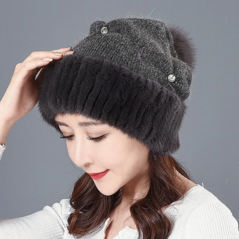 A cute and warm woolen cap made of blend children's fur wool