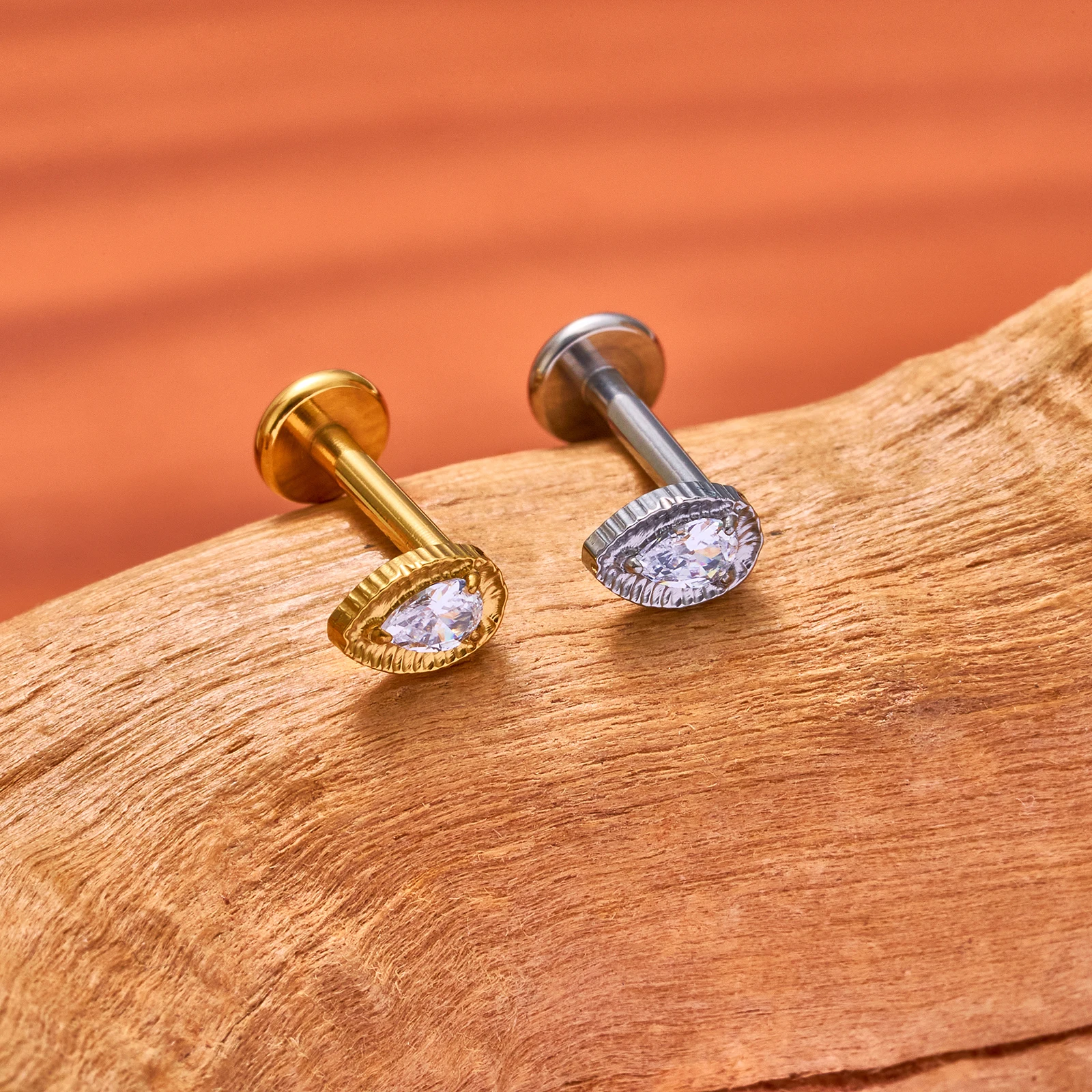 G23 Titanium ASTM F136 Labret Stud Lip Flower Sunburst CZ Zircon Piercing Jewelry Internally Threaded Tragus Cartilage Earring