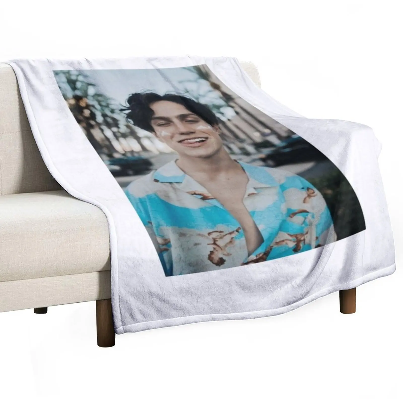 

lil huddy Throw Blanket valentine gift ideas Soft Big Furry Soft Plaid Blankets