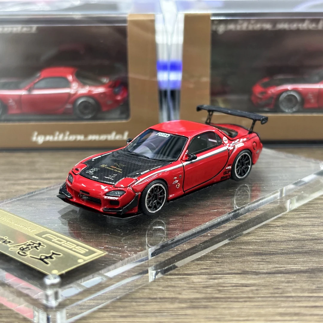 

Ignition Model 1:64 FEED RX7 FD3S Hot Version Resin Model Car