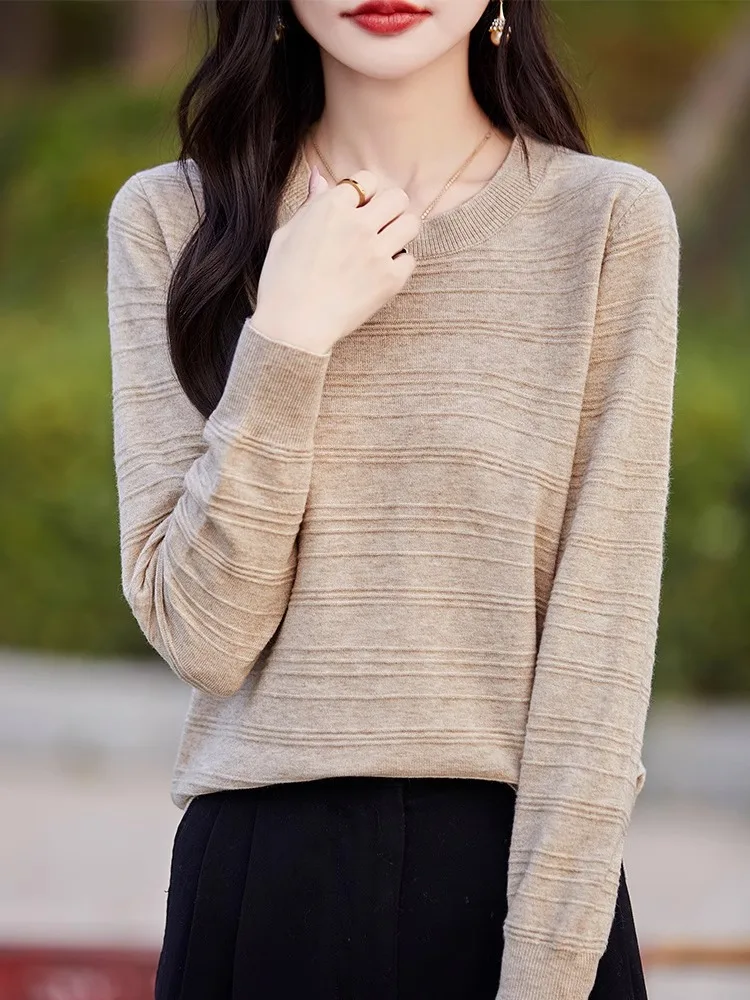 

Loose Long Sve round Ne Faionable Women's Top Korean Sle Button up Knitted Sweater Simple Commute Sle Single Piece