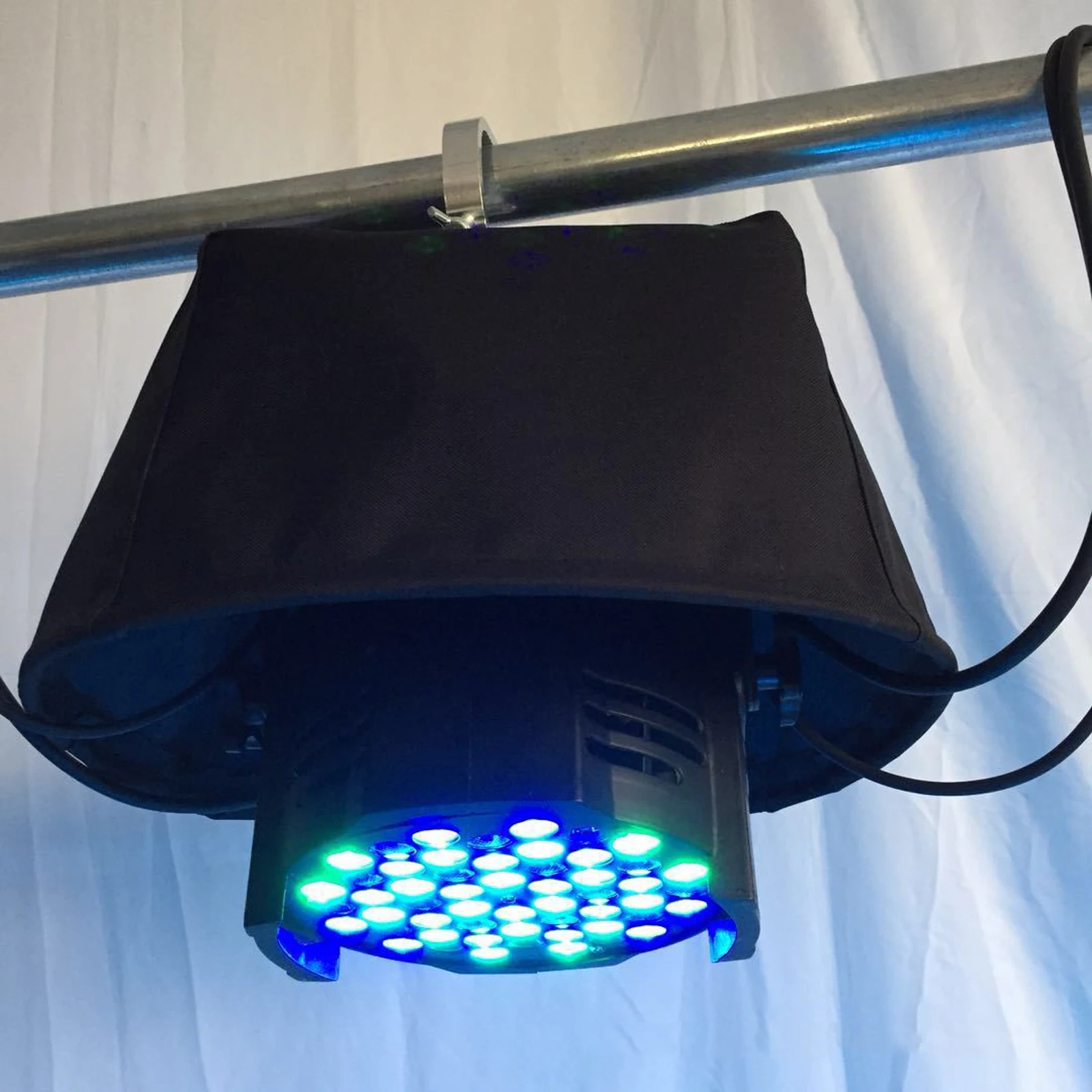 LED Par Light copertura antipioggia lampada da palcoscenico copertura antipioggia accessori portatili resistenti alle intemperie per luci a testa