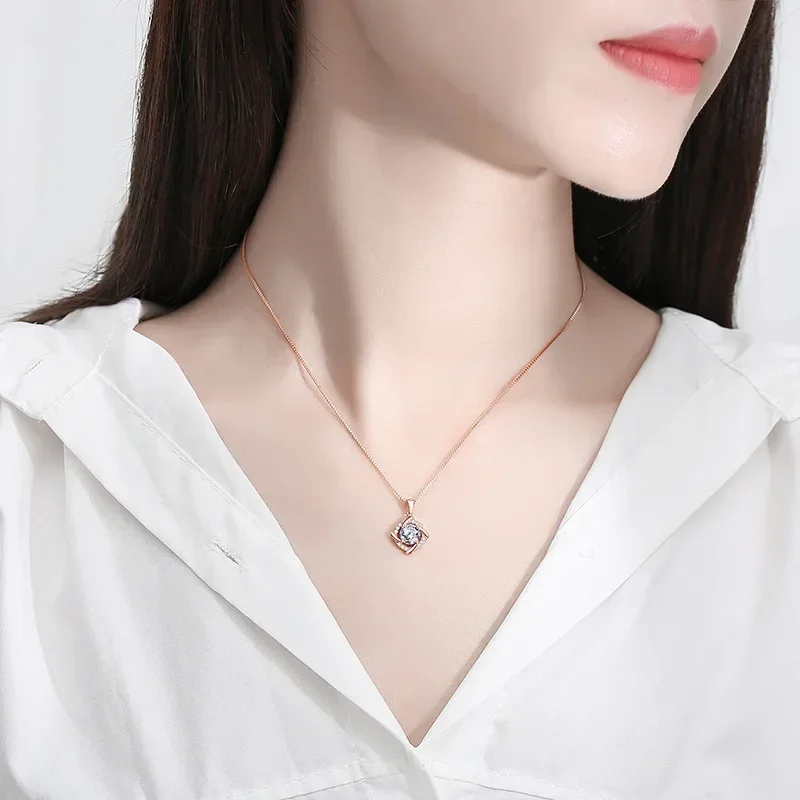 Tezzc モアッサナイト ネックレス 女性用 925 スターリングシルバーメッキ 18K ホワイトゴールド ペンダント ウェディング パーティー ジュエリー 証明書付き