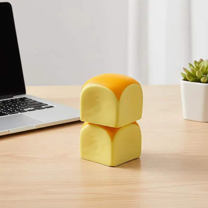 [T] Soft Slow Rebound Simulation Bread Squeeze Toy Realistic Appearance Toy Soft Stress Relief Toys Kids Adults Party Favor Gift