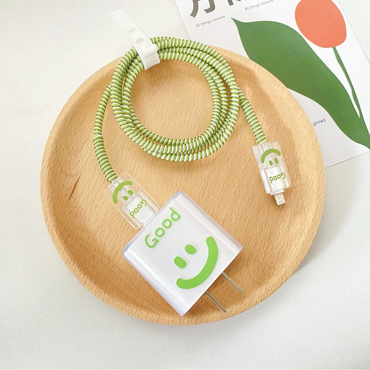 

Cute Catoon smiling face For Apple Data Cable Protective Case For iPhone 18/20W Charger Protective Case Headset Winding Cable