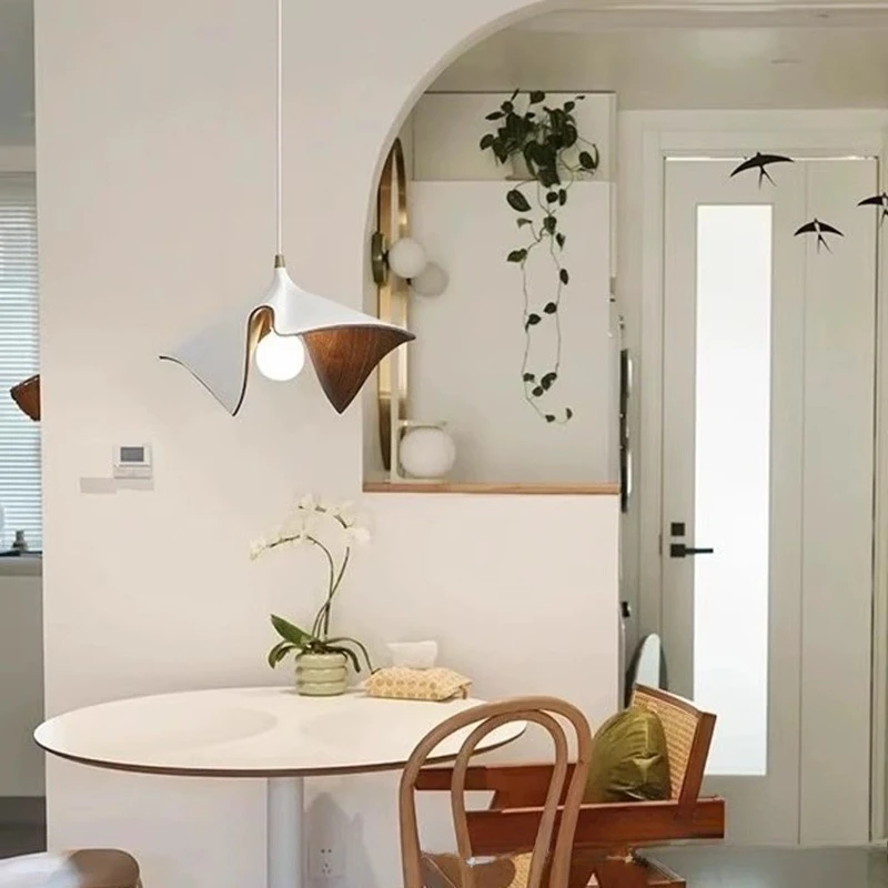 Wabi wind restaurant chandelier retro designer creative dining table bar light medieval vintage bedroom study light