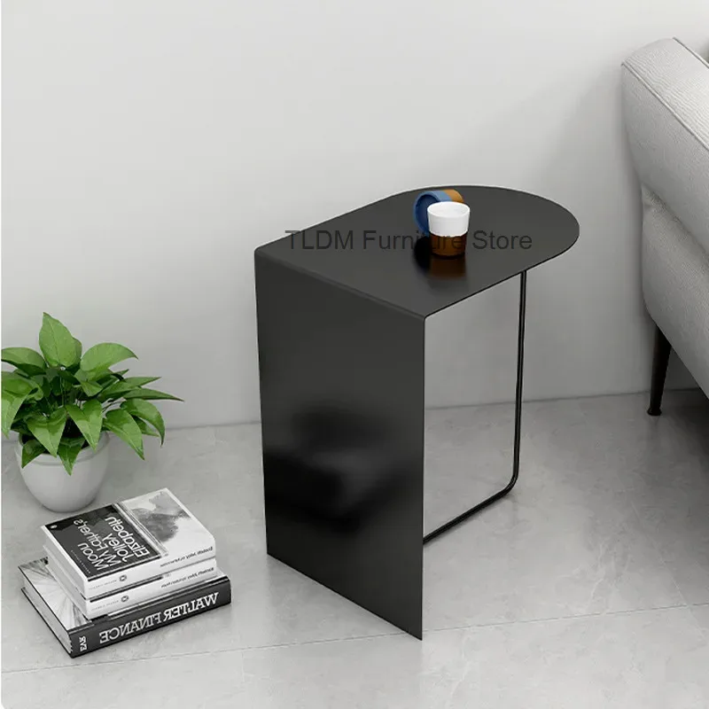 Table Designer Side Table Living Creative Mobile Sofa for End Table Minimalist Bedside Coffee Room Lightweight Corner Furniture