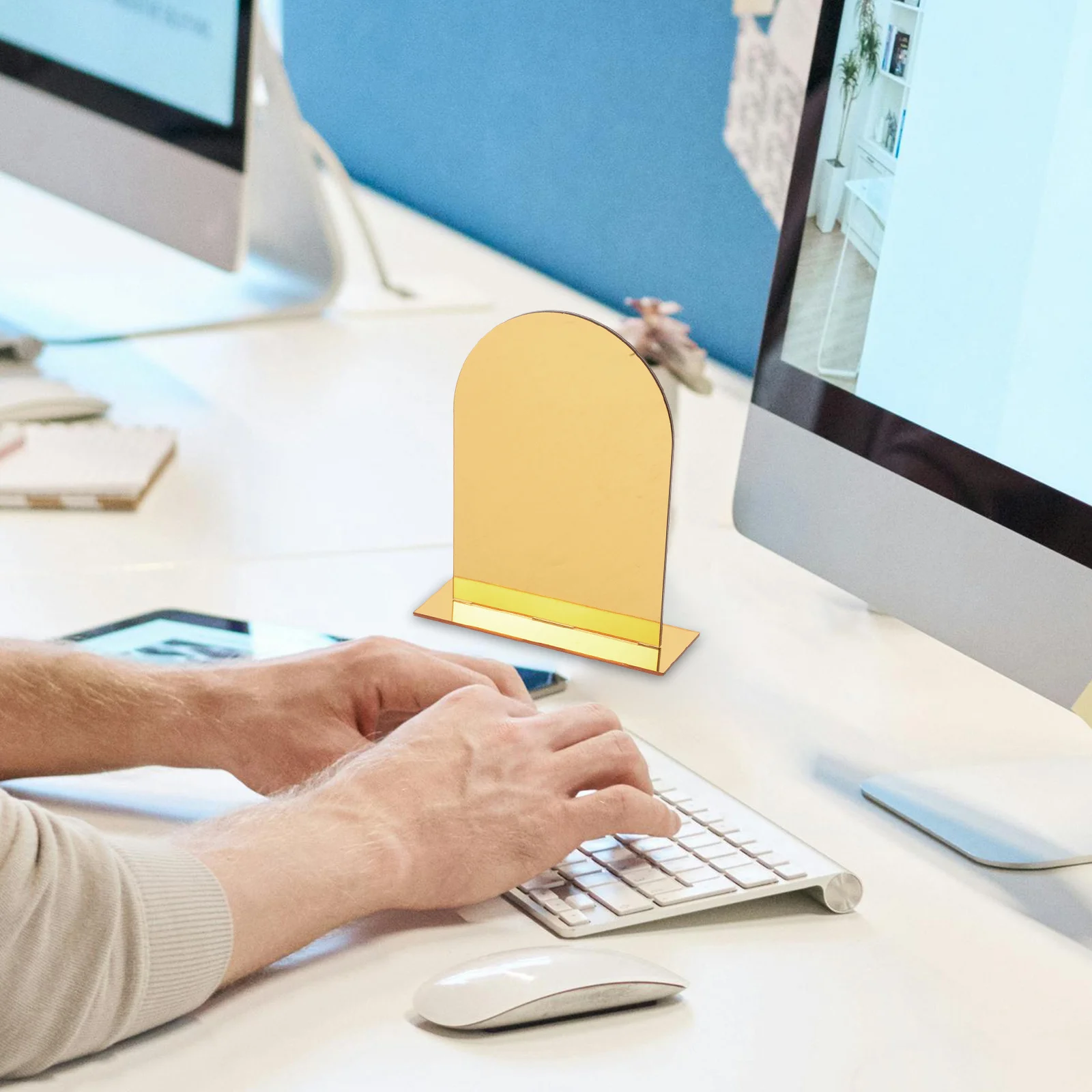 2Pcs Transparent Acrylic Bookends Decorative Book Organizer Clear Book Holder for Office Study Home Decorative Books