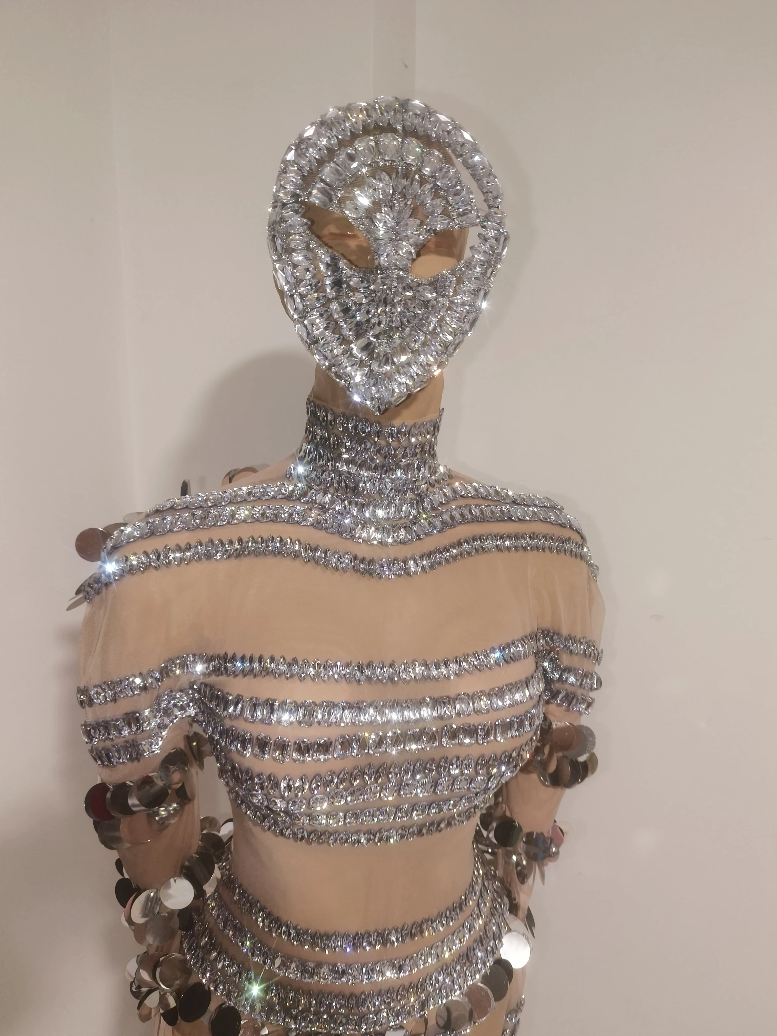 Luxurious and unique women's crystal net one-piece dress paired with a teardrop-shaped mask  performance attire