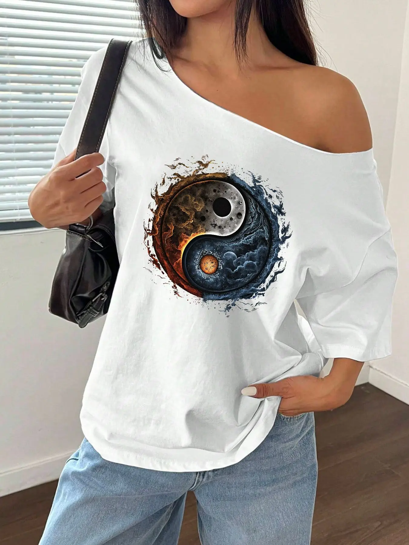 100% Cotton Plus Size Yin Yang Moon Sun Celestial Graphic Shoulder Loose Print T-Shirt Oversized Y2K Style Graphic Tees Women