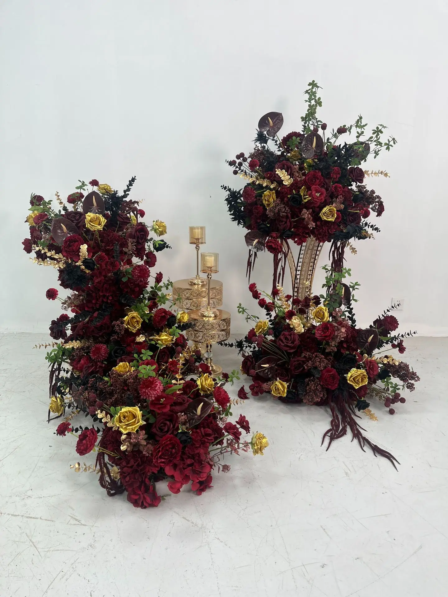 Tiefrote künstliche Blumenreihe, Hochzeitsdekoration, florale Beschilderung, künstliche Blumenkugel, Gangläufer für Party-Event-Hintergrundarrangements – Detail 2