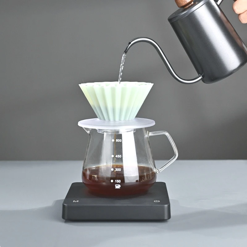 

Hand-made Coffee Drip Filter Cup for Household Use 1-2 People Origami Filter Cup V-shaped Resin Cake Cup Anti-fall Filter