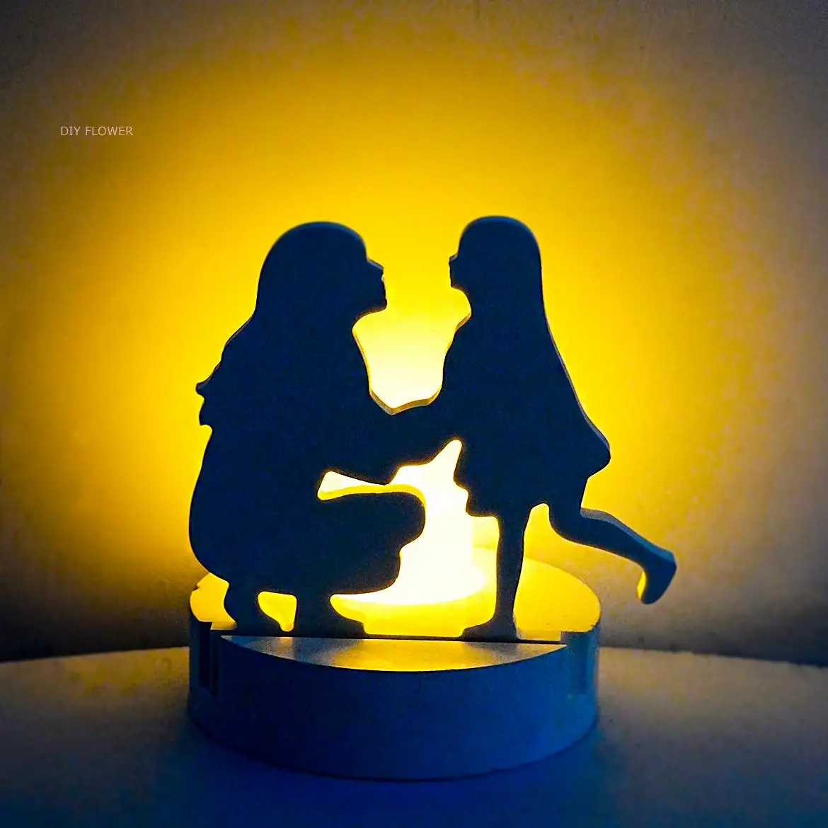 Mother and Daughter Candle Holder Silicone Mold DIY Squatting Mom Dancing Girl 3D Candlestick Mold Mother's Day Gift Home Decor