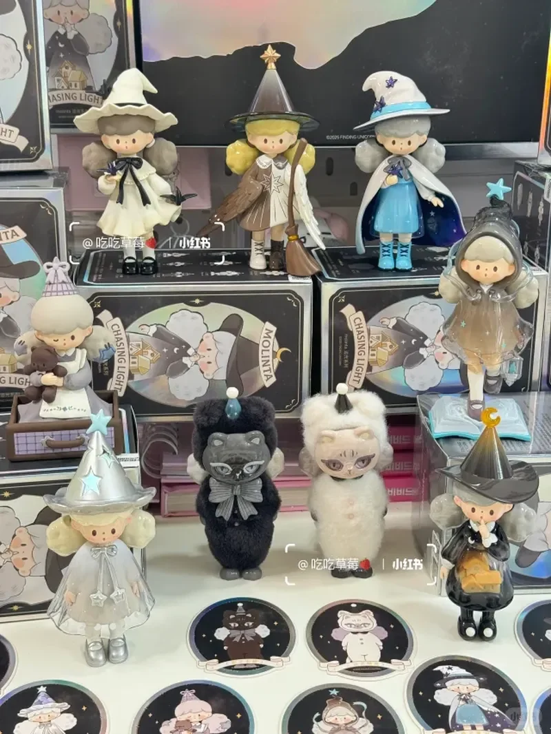 

New Finding Unicorn Molinta Chasing Light Series Blind Box Popcorn Sister Model Figure Ornament Pendant Doll Kids Christmas Gift