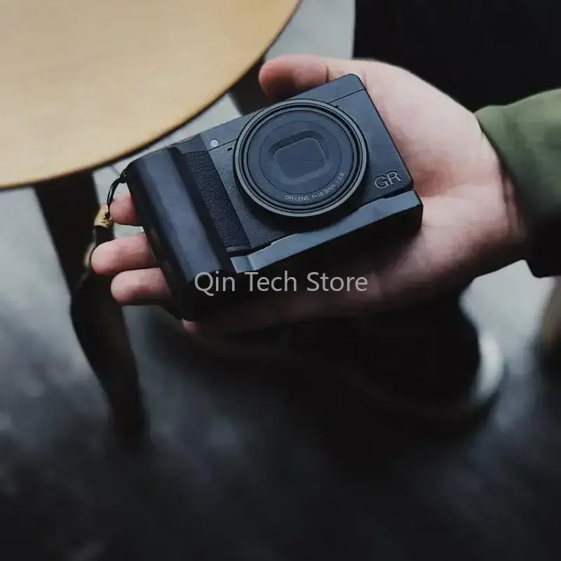 

Ebony Camera Clamp Hand Grip Plate Bracket with Aluminum Base Plate Bracket for Ricoh GR3 GRIII African Black Wood Wooden