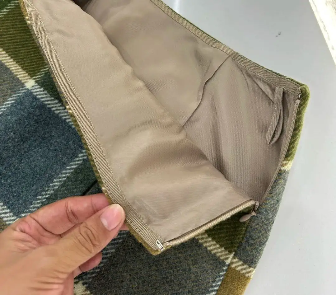 เสื้อแจ็คเก็ตผ้าฝ้ายลายตารางสีเหลืองเขียว กระโปรงสั้นผ่าข้าง ชุดสูทผ้าขนสัตว์สุดหรู สง่างามและมีสไตล์