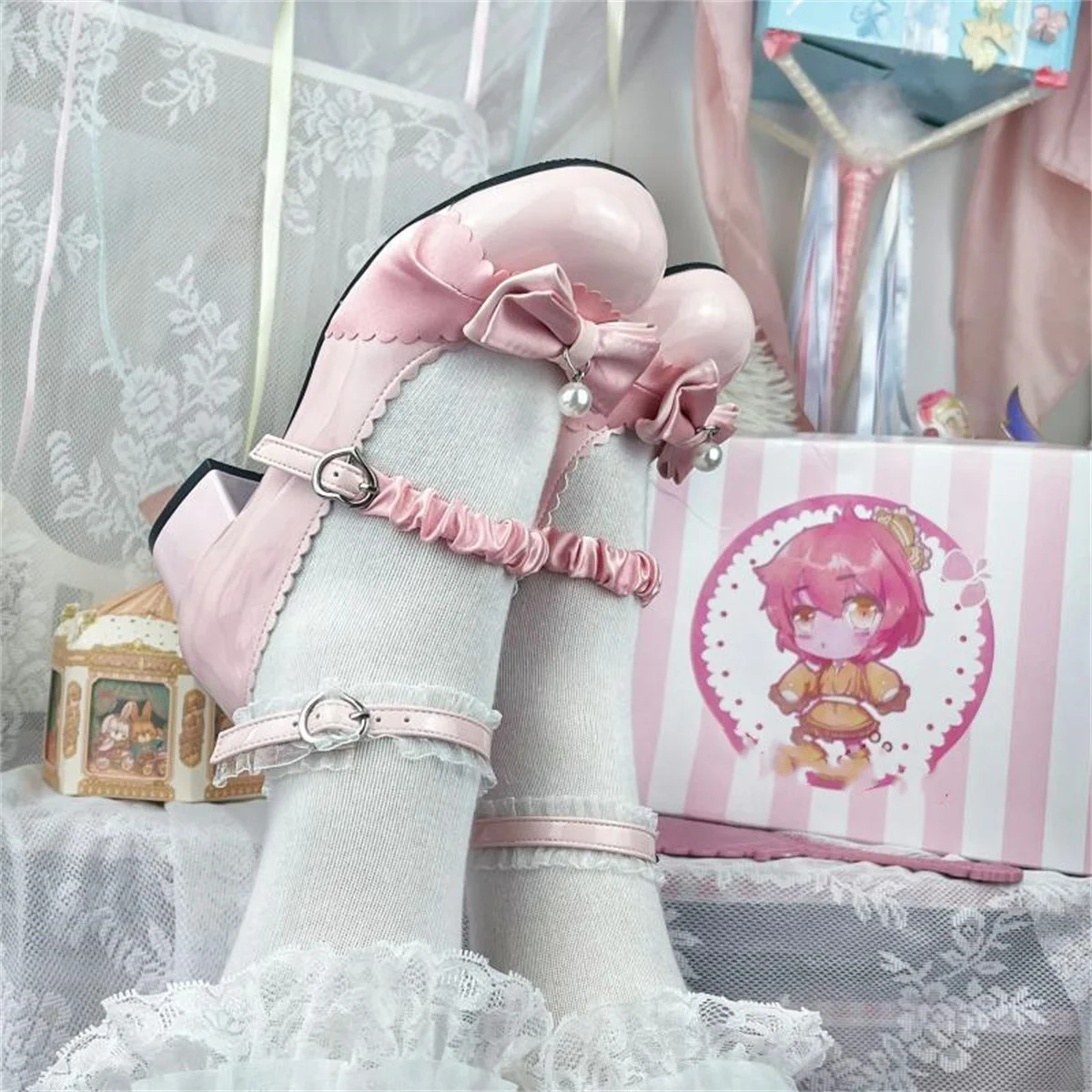 Japanese Style Lolita Cosplay Shoes Sweet Victorian Girl Elegant Tea Party Princess Round Head Bow Pearl Lace Middle Heel Shoes