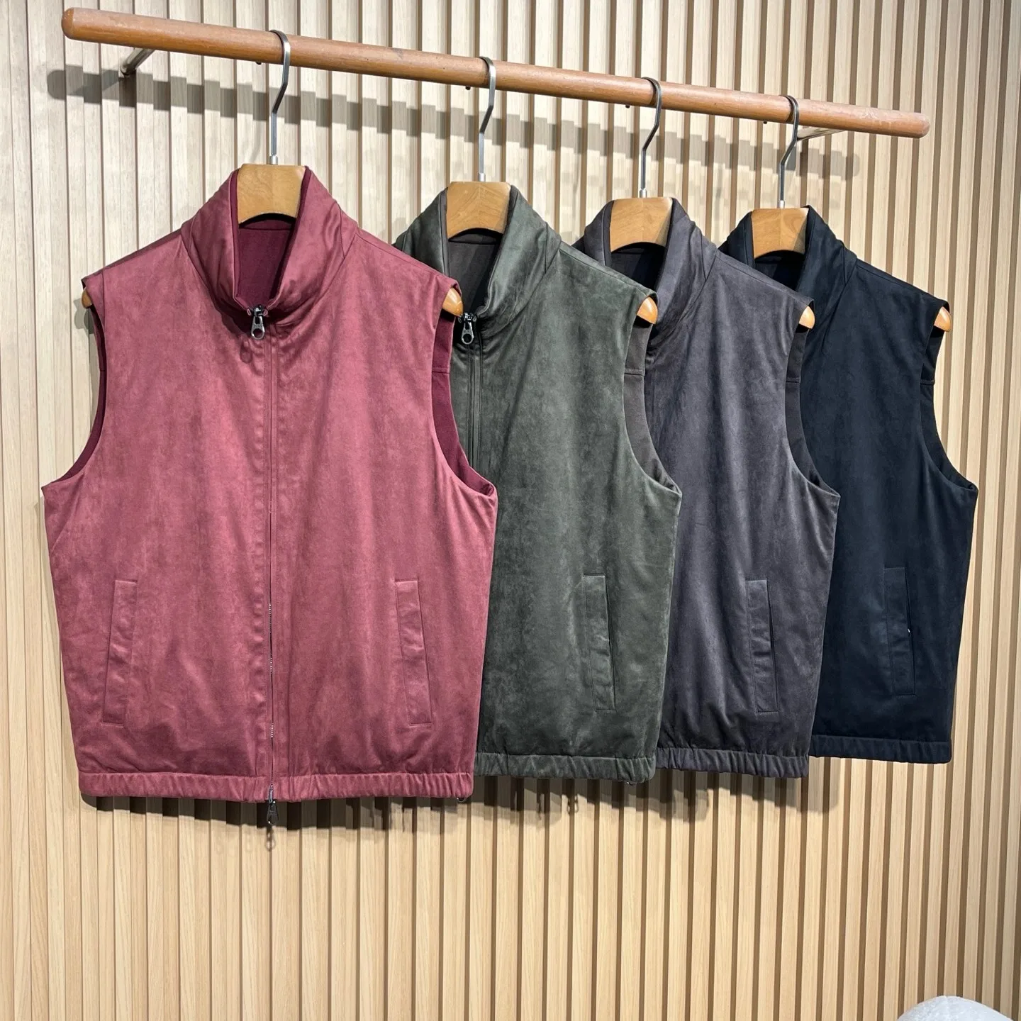 

LP Italy 25aw old money solid color stand-up collar double-sided wear men's vest