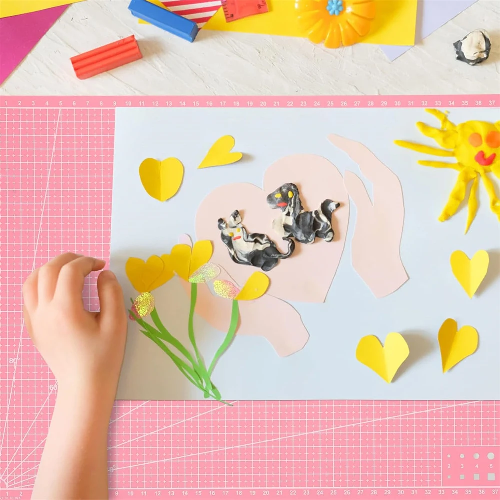 1PC Handicraft Cutting Mat Reusable Cutting Mat Paper Crafts Cutting Board DIY Crafting Cutting Pad 21*14.5CM