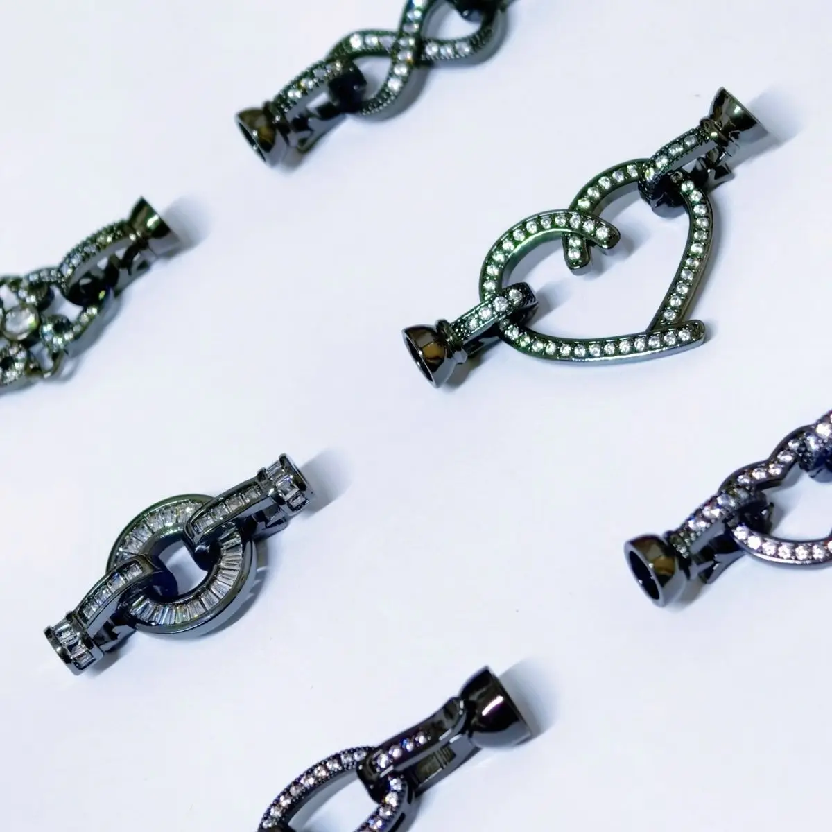 Black DIY Jewelry Connection Buckle Accessorie Copper Inlaid Zirconium Women's Pearl Necklace Bracelet Sweater Chain Tail Button