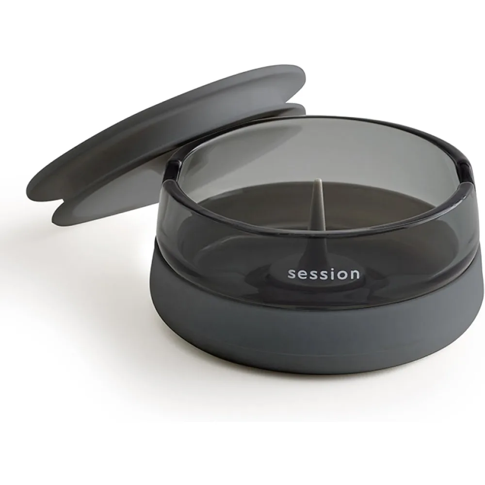 

Portable Outdoor Ashtray with Silicone Lid Replaceable Design Borosilicate Glass Easy Clean Indoor