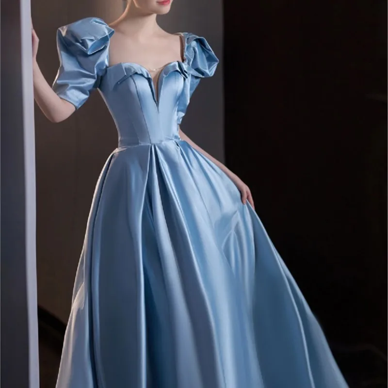 Blue light luxury small temperament banquet wind piano performance test dress