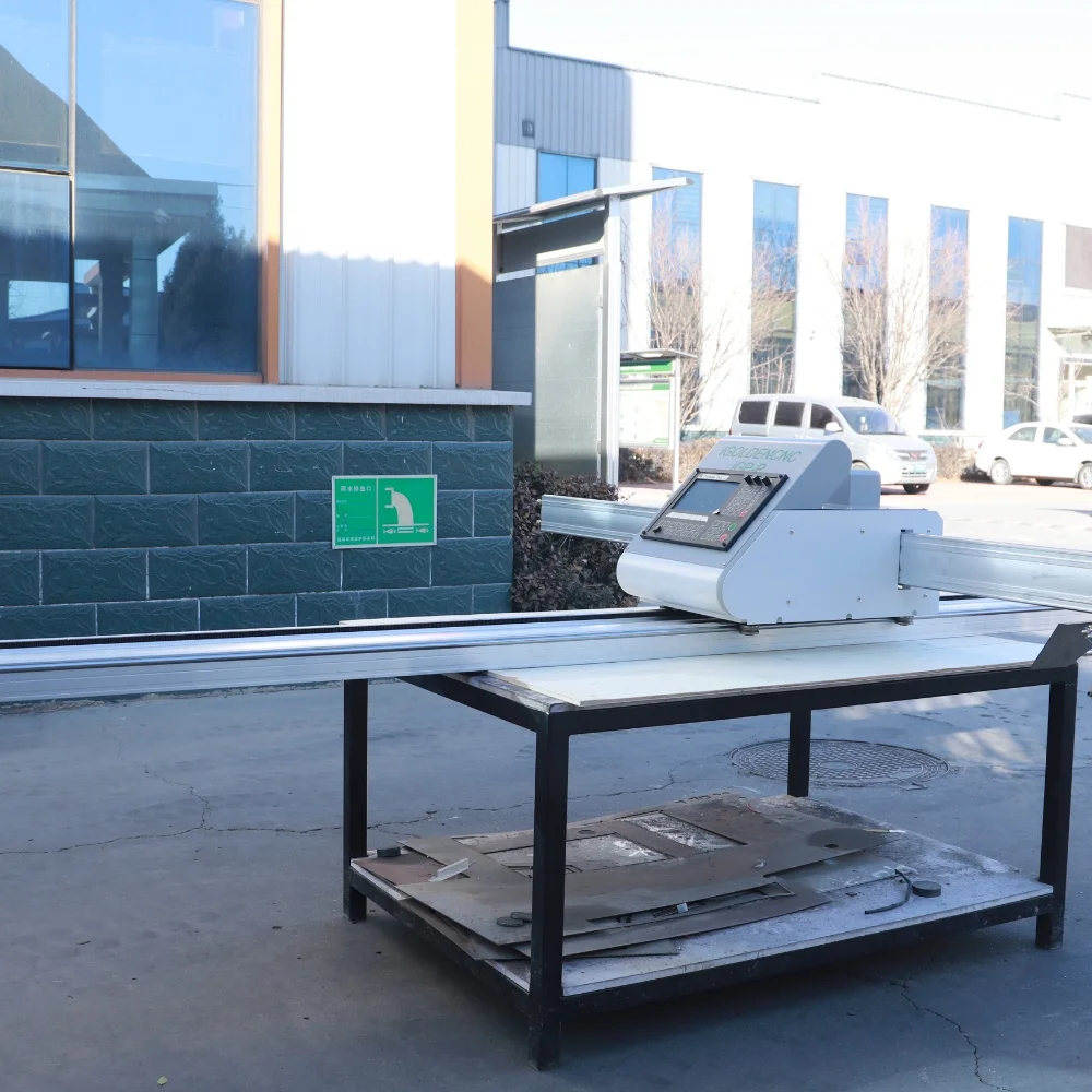 

Good Quality Portable Type CNC Cutting Metal Cutting CNC Plasma and Flame Cutter