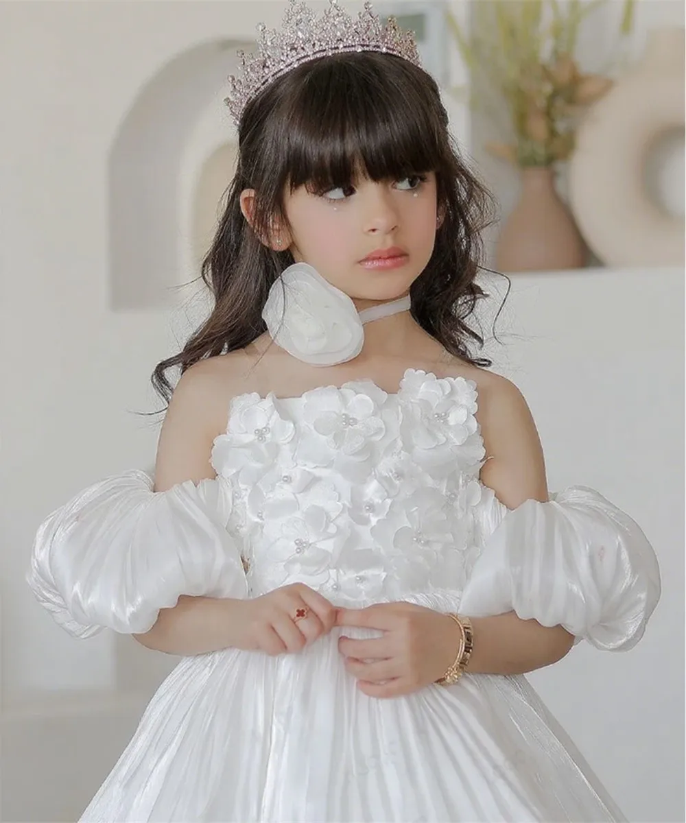Abito da sposa corto di lusso per ragazza di fiori con applicazioni di fiori, perle, maniche a sbuffo, abito da festa di compleanno per bambini personalizzato