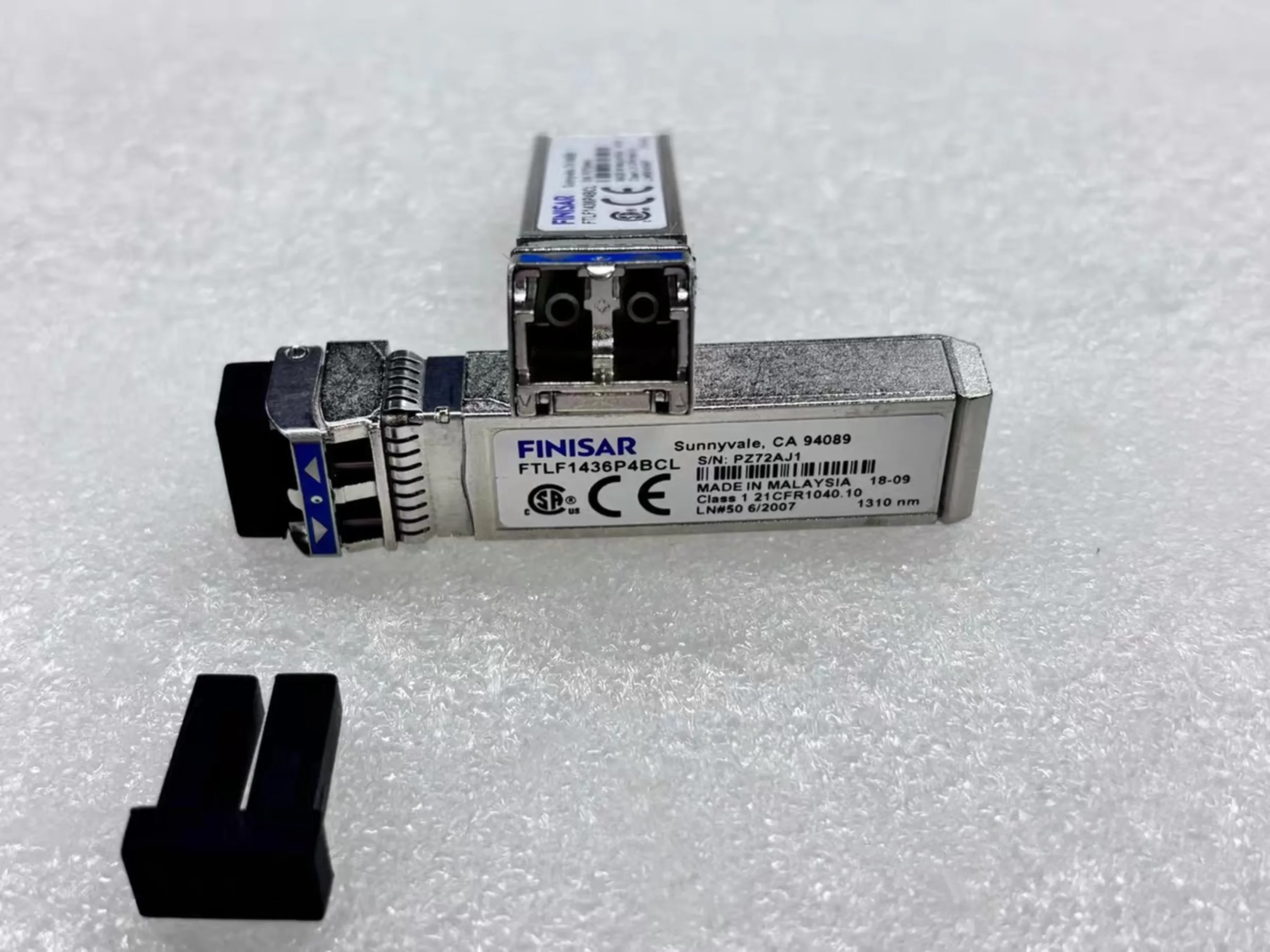 Original New 1PCS Finisar Transceiver SFP 25G LR FTLF1436P4BCL 25GB 1310NM 10KM Fiber Adapter