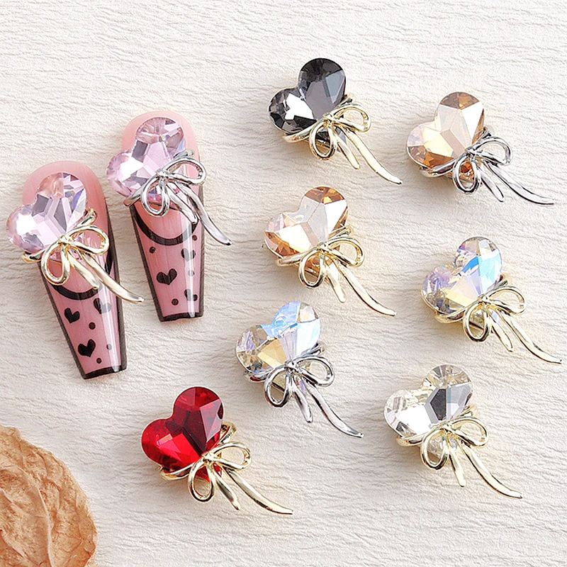 10Pcs 3D Luxury Alloy Bow Love Heart strass Nail Charms Crystal zircone Creative Nail Art decorazioni accessori per gioielli