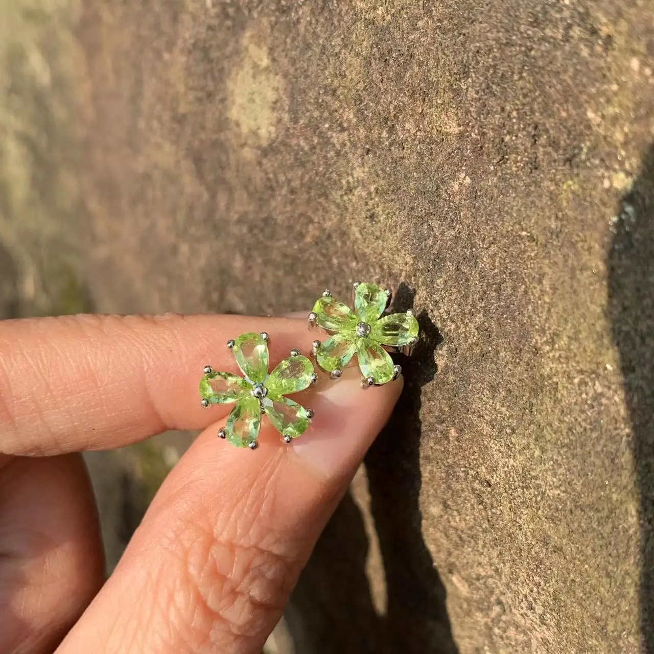 Natural Peridot 925 Sterling Silver Stud Earrings For Women Jewelry Gift Simple Peridot Jewelry Green