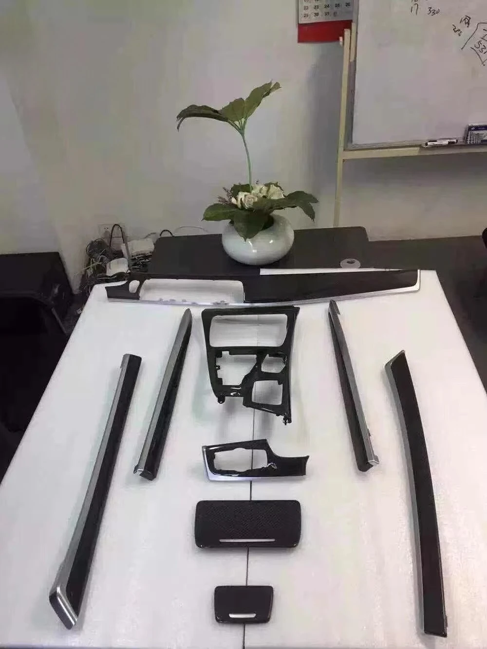 High-quality Automotive Interior Components F10 530I F10 M5 Carbon Fiber Interior for 5 Series Car Interior Kits
