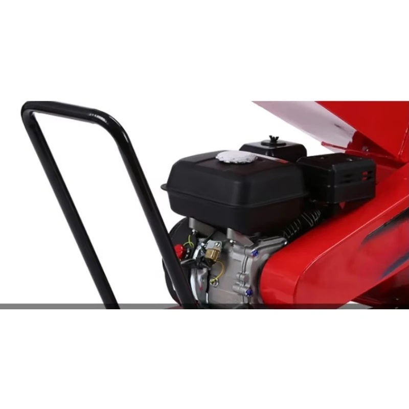 Mobile Wood Branch Chopper Tree Leaves Crusher Shredding Machine with Core Gear Components