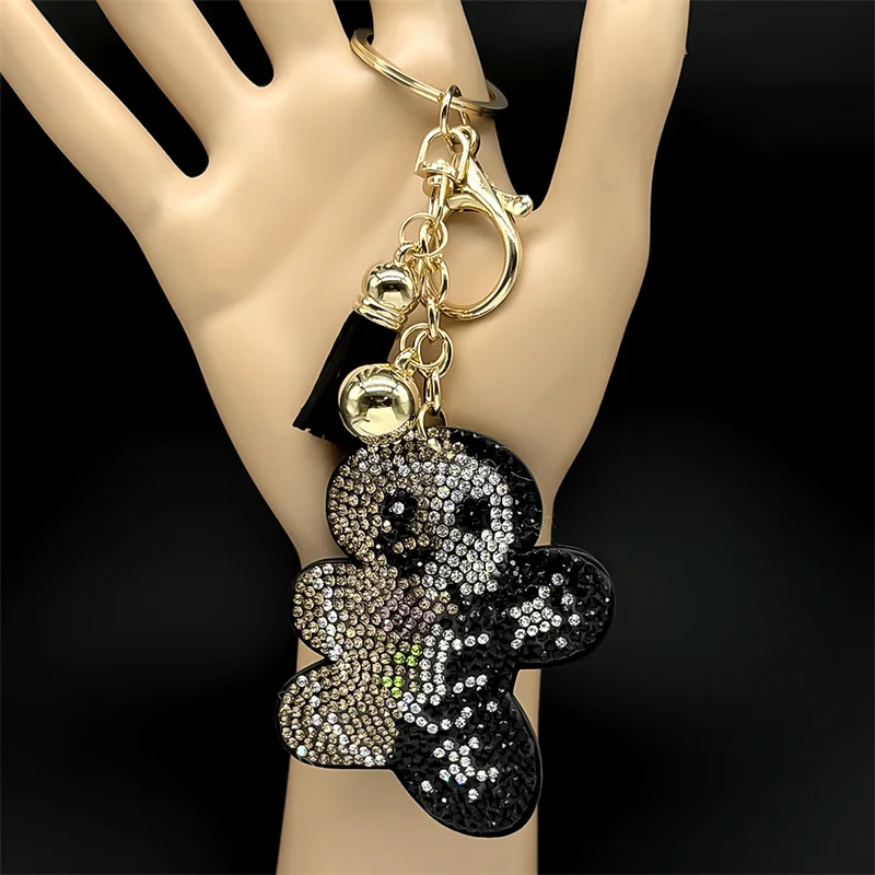 Dunkler Stil Puppe Quaste Glocke Schlüsselanhänger für Frauen voller Strass Legierung Gold Farbe Lebkuchenmann Tasche Anhänger Schlüsselanhänger Schmuck