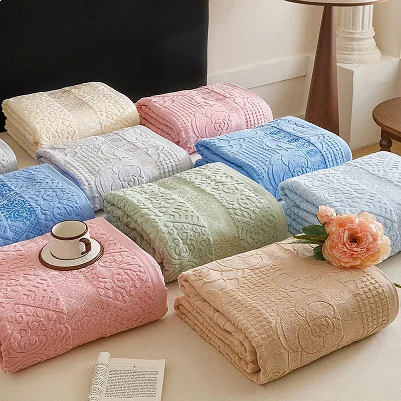 Retro Cotton Terry Towel Blanket Thin Jacquard Floral Bed Sofa Towel Cover Bedspread for Couples Towelling Blankets and Throws
