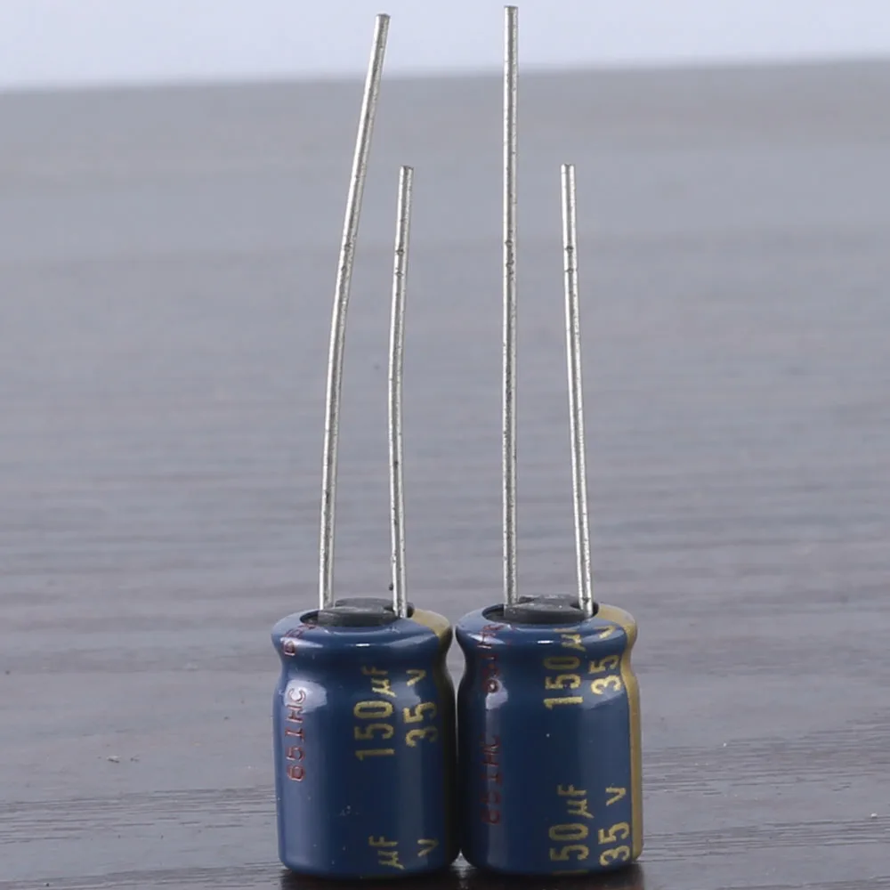 

40pcs panasonic FC 150mfd 35V 150UF electrolytic Capacitor 8*12mm 105°C